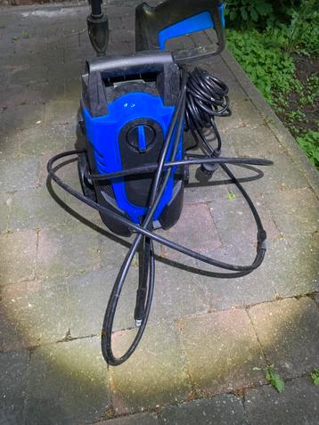 LOCATIE KARSHERE  beschikbaar voor biedingen