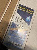 Te koop: Decoratieve lambrisering – Frêne blanc (Wit Essen), Doe-het-zelf en Bouw, Hout en Planken, Ophalen, Minder dan 25 mm