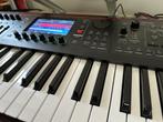 Roland Fantom 06, Muziek en Instrumenten, Synthesizers, Ophalen, Zo goed als nieuw, Roland