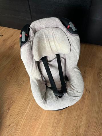 Maxi Cosi Tobi + hoes beschikbaar voor biedingen