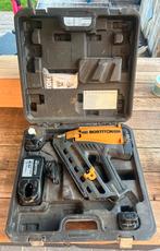 Cloueuse a gaz Bostitch GF33PT-E, Doe-het-zelf en Bouw, Gereedschap | Handgereedschap, Ophalen, Gebruikt