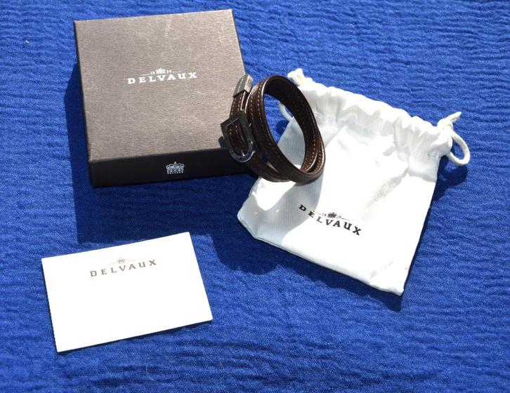 Delvaux Leren Wikkelarmband, Handtassen en Accessoires, Armbanden, Zo goed als nieuw, Leer, Bruin, Ophalen of Verzenden