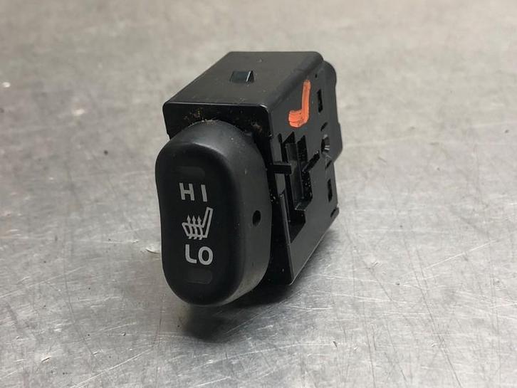STOELVERWARMING SCHAKELAAR Mitsubishi Colt (Z2 / Z3), Auto-onderdelen, Dashboard en Schakelaars, Mitsubishi, Gebruikt