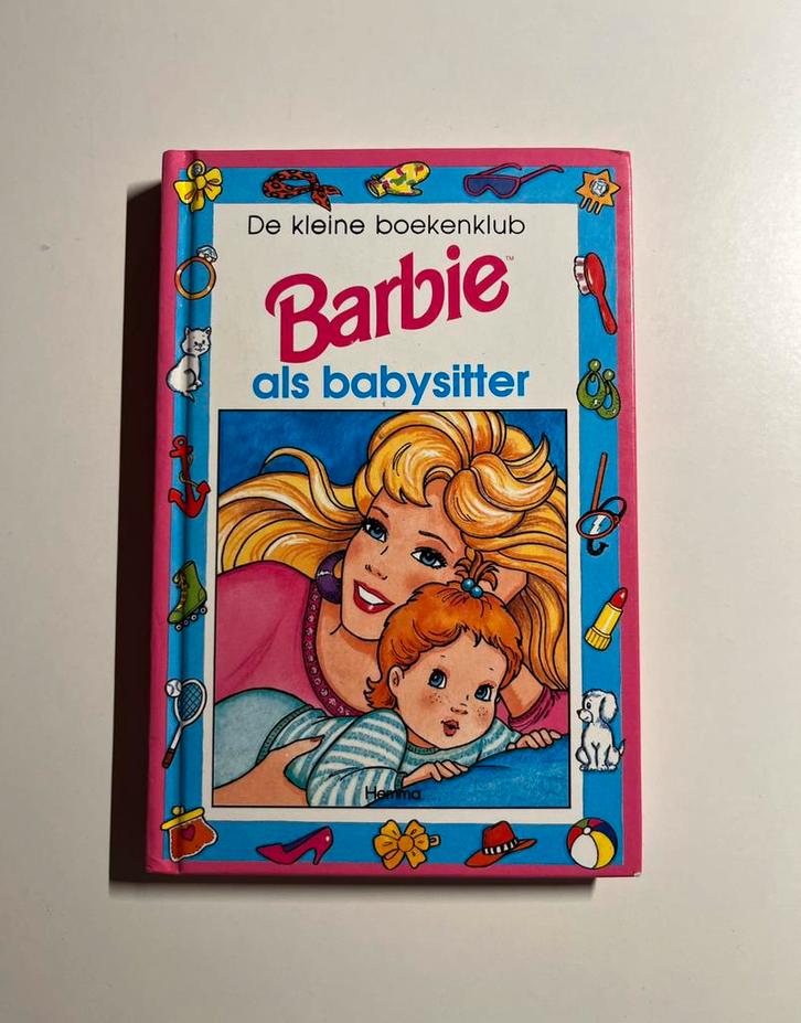 1993: Barbie als babysitter ~ De kleine boekenclub, Boeken, Kinderboeken | Baby's en Peuters, Nieuw, Ophalen of Verzenden