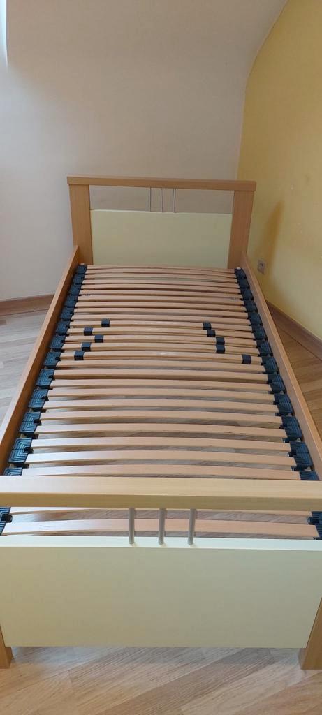 1 persoonbed met lattoflex in zeer goed staat, Huis en Inrichting, Slaapkamer | Bedden, Zo goed als nieuw, Eenpersoons, 90 cm