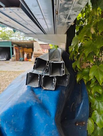 Metal studs Gyproc, gyprocprofielen  beschikbaar voor biedingen