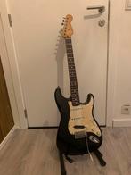 Fender stratocaster jaren 90’ made in Mexico, Muziek en Instrumenten, Ophalen