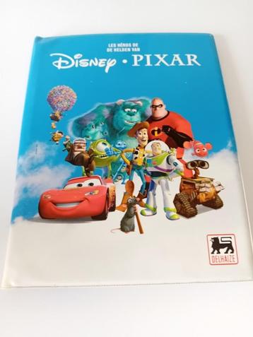Complete verzamelmap De Helden van Disney Pixar beschikbaar voor biedingen