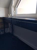 Bureau noir brillant Ikea, Enlèvement, Utilisé, Bureau