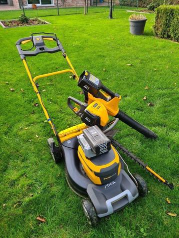 Stiga grasmaaier + bladblazer + hegge trimmer beschikbaar voor biedingen