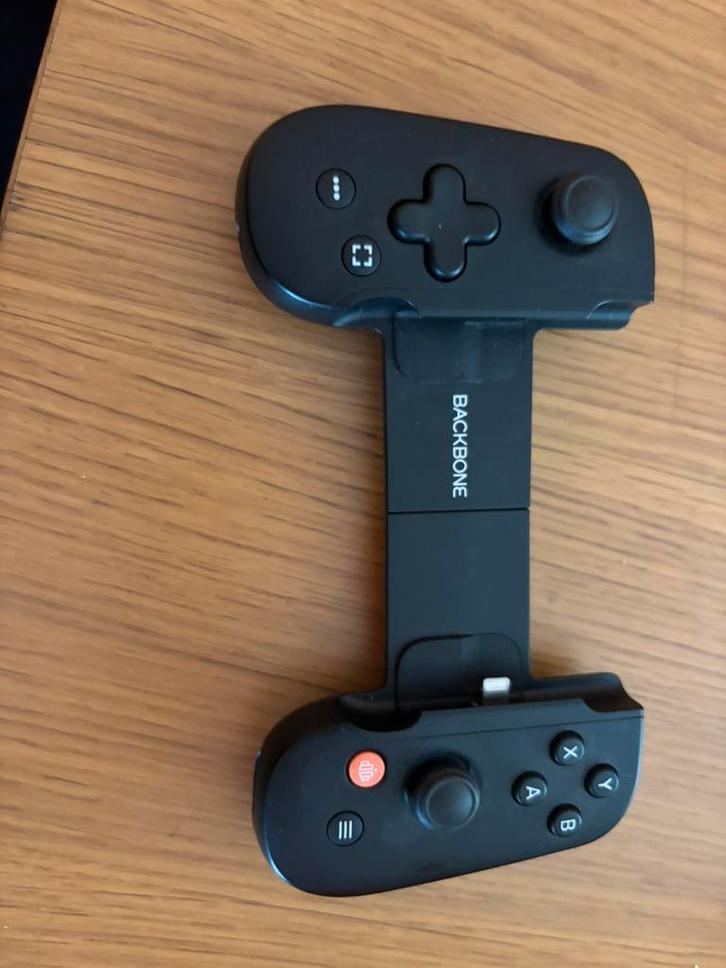 Back bone voor iPhone (lightning aansluiting), Games en Spelcomputers, Games | Overige, Zo goed als nieuw, Overige genres, 1 speler