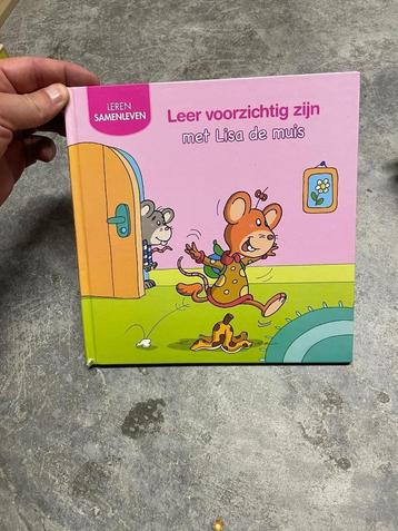 Kinderboek Leer voorzichtig zijn met Lisa de muis  beschikbaar voor biedingen