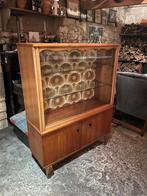 Vintage vitrine glazenkast, Huis en Inrichting, Ophalen of Verzenden, Zo goed als nieuw