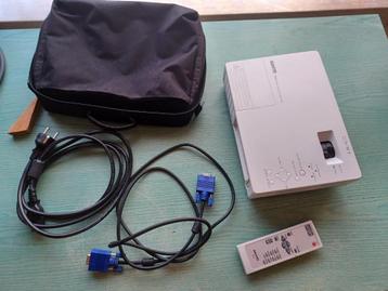 Sanyo projector beamer in perfecte staat beschikbaar voor biedingen