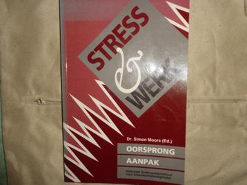 Dr Simon Moors  Stress&Werk beschikbaar voor biedingen