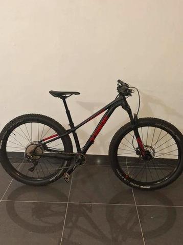 Vélo de montagne Trek Roscoe 7 27.5 Plus Hardtail 2019 mat, Enlèvement, Comme neuf