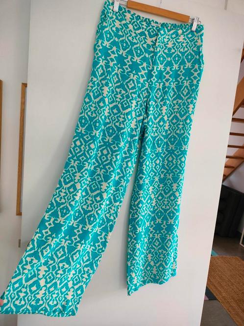 Prachtige nieuwe losse broek met elastiek. Sora 40, Kleding | Dames, Broeken en Pantalons, Zo goed als nieuw, Maat 38/40 (M), Blauw