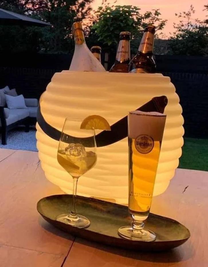 Coollux - mini wijnkoeler, speaker en moodlight - NIEUW, Huis en Inrichting, Woonaccessoires | Wijnrekken, Nieuw, Verzenden