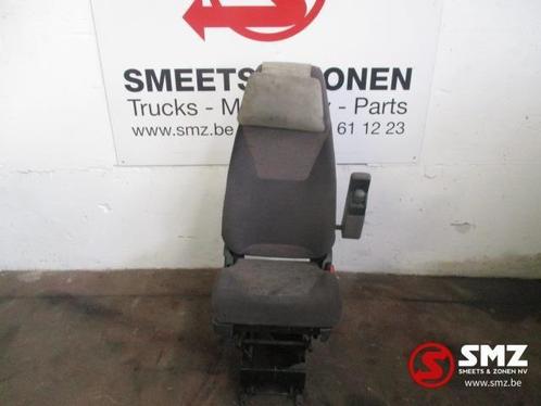 Occ chaise droite renault premium, Autos : Pièces & Accessoires, Pièces camion, Renault, Intérieur et Revêtement, Utilisé
