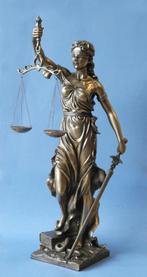 Beeld "Vrouwe Justitia", Ophalen