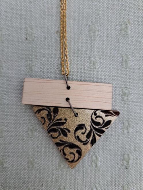 zelfgemaakte halsketting "pijl", Handtassen en Accessoires, Kettingen, Nieuw, Ophalen of Verzenden