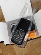 Gsm samsung GT-E2121B, Télécoms, Téléphonie mobile | Samsung, Noir, Enlèvement, Clavier physique, Sans abonnement