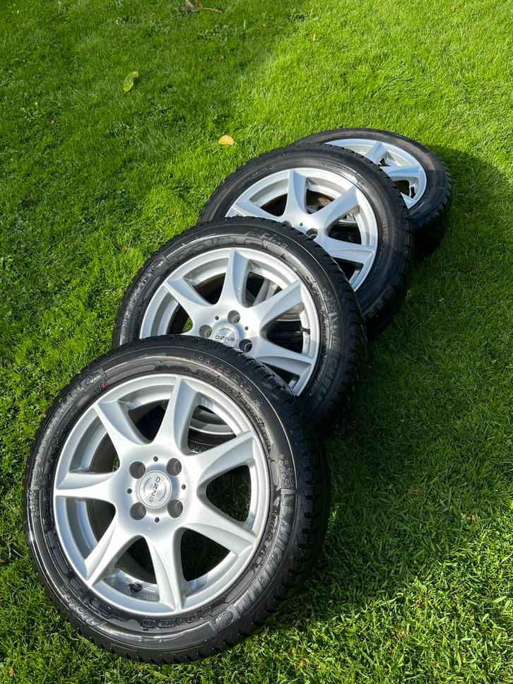 4 Enzo 6Jx1u5 Hiver Michelin 185/55 R15 Renault Twingo II, Auto-onderdelen, Banden en Velgen, Band(en), Winterbanden, Ophalen