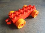 Lego Duplo Car Base 2x6 with Fake Bolts (zie foto's), Duplo, Briques en vrac, Utilisé, Enlèvement ou Envoi