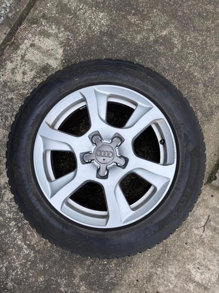 Banden audi zeer goede staat, Auto-onderdelen, Banden en Velgen, Band(en), Winterbanden, 16 inch, 225 mm, Personenwagen, Gebruikt