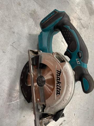 Makita cirkelzaag DSS501 - defect  beschikbaar voor biedingen