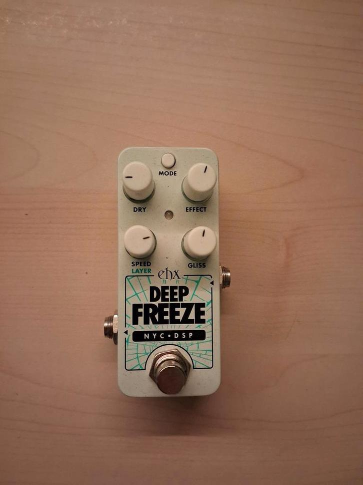 Electro Harmonix Deep Freeze - Sustainer Pedal, Musique & Instruments, Effets, Comme neuf, Autres types, Enlèvement ou Envoi