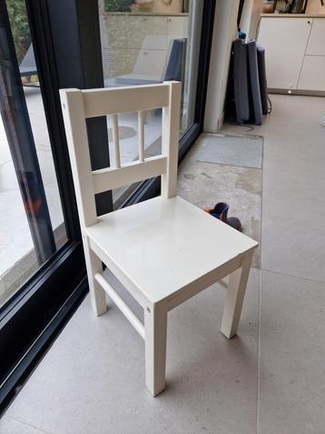 1x kinderstoeltje kleuters Ikea wit / afhalen Ekeren beschikbaar voor biedingen