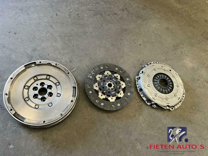 Koppelingsset + vliegwiel Citroën Peugeot THP 200pk nieuw, Auto-onderdelen, Motor en Toebehoren, Citroën, Nieuw, Ophalen of Verzenden