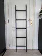 Ladder in gepoederlakt staal Nieuw., Doe-het-zelf en Bouw, Ophalen, Nieuw, Ladder