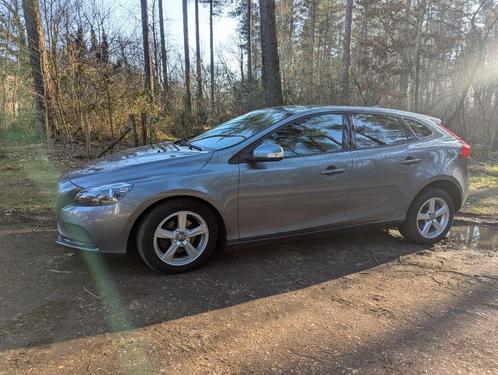 Volvo v40 D2 Kinetic, Auto's, Volvo, Particulier, V40, Airbags, Airconditioning, Bluetooth, Boordcomputer, Centrale vergrendeling