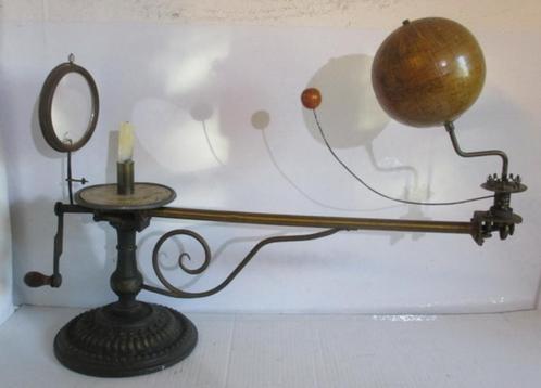 oud antiek planetarium Raths Erdglobus wereldbol globe, Antiek en Kunst, Curiosa en Brocante, Ophalen of Verzenden