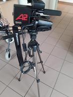Panasonic A2 video camera met statif voor verzamelaars, Audio, Tv en Foto, Optische apparatuur | Telescopen, Ophalen, Met statief