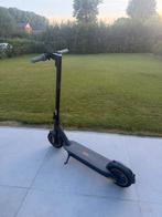 Trotinette electrique segway ninebot G30 Max, Fietsen en Brommers, Steps, Ophalen of Verzenden, Zo goed als nieuw