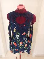 sexy asymmetrische tuniek met blote schouders en rug. JAARGA, Blauw, Ophalen of Verzenden, Zo goed als nieuw, Maat 36 (S)
