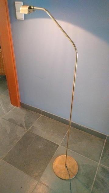 Staande halogeen leeslamp in koper, Enlèvement, Comme neuf
