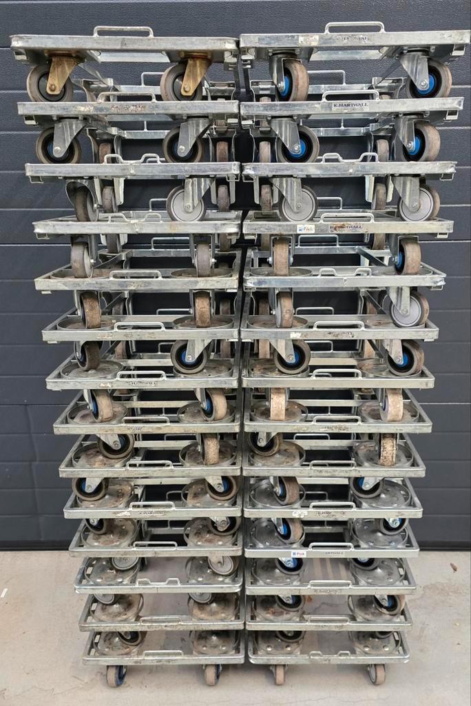 Partij van 40 stuks broodkrat dolly's, Doe-het-zelf en Bouw, Steigers, Ophalen