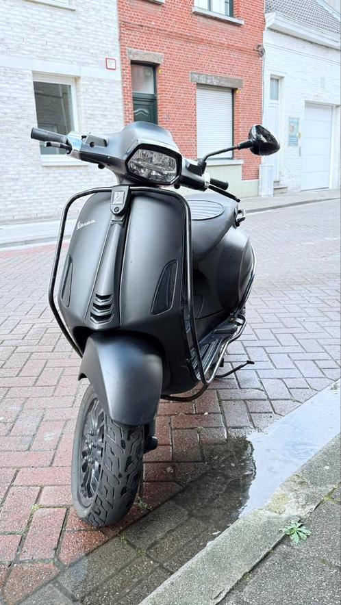 Vespa sprint notte, Fietsen en Brommers, Scooters | Vespa, Zo goed als nieuw, Vespa S, Klasse B (45 km/u), Benzine, Ophalen