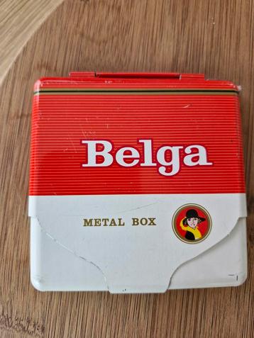 Belga sigaretten metal box ( 8,5 x 9 cm ) beschikbaar voor biedingen