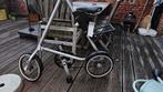 Design Plooifiets Strida met riemaandrijving en schijfremmen, Ophalen