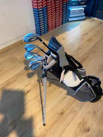 1/2 set met tas van Masters Golf beschikbaar voor biedingen