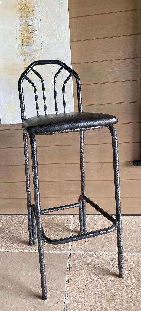 Barkruk 4 stuks, Huis en Inrichting, Barkrukken, Zo goed als nieuw, 60 tot 90 cm, Kunststof, Metaal, 4 krukken, Met voetsteun