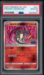 Radiant Charizard PSA 10 - 11/71 - Japanese Pokemon GO 2022, Ophalen of Verzenden, Zo goed als nieuw, Losse kaart