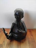 Zwart borstbeeld pater met kruis, Ophalen