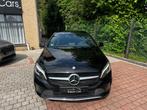 Mercedes A180/M2017/URBAN/GROOT SCHERM/AUTOMAAT/GARANTIE, Automaat, Stof, Zwart, 5 deurs