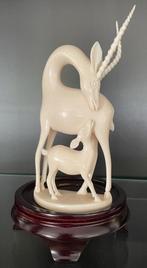 Fête des Mères - Maman gazelle et son petit, Antiquités & Art, Enlèvement ou Envoi